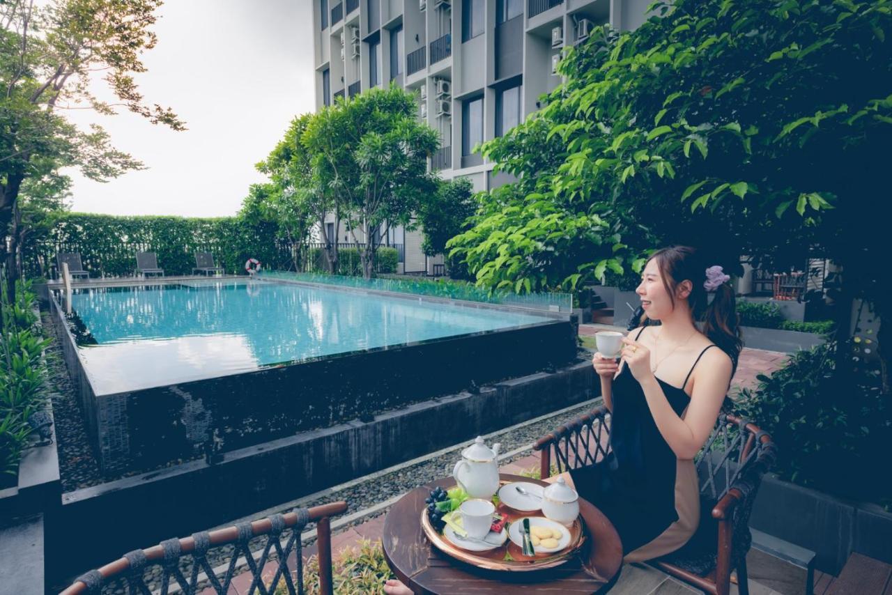 Surestay By Best Western Bangkok Ramintra Exterior photo